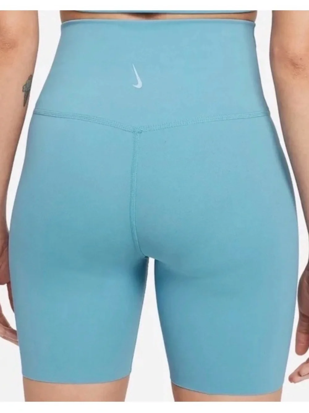 Nike High-Waist Aqua Blue Bike Shorts Yoga Luxe 7” Short Large